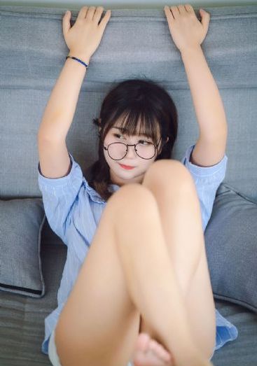 电锯人樱花动漫
