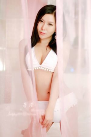 床上观戏
