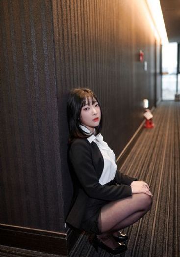 你比星光美丽免费播放